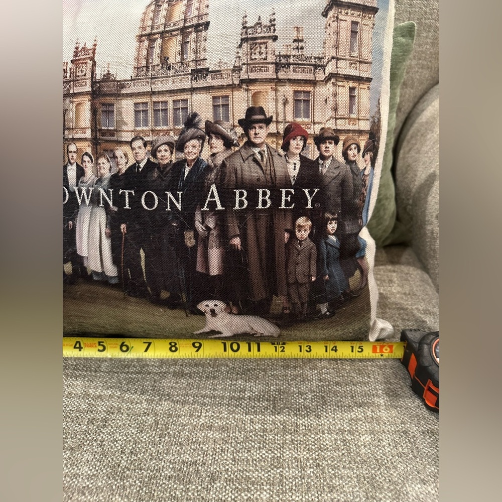 Downton Abbey Decorative Pillow ✨ - Picture 3 of 4